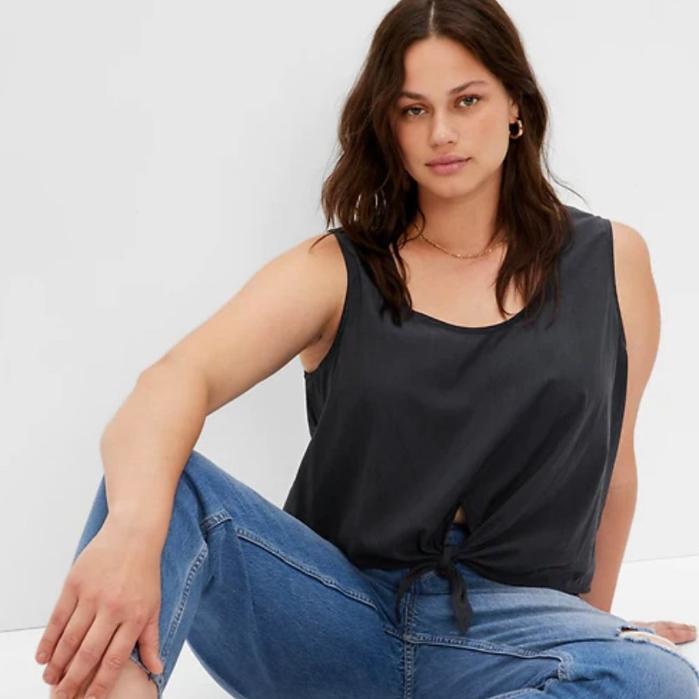 TENCEL™ Lyocell Cropped Knot Tank Top
